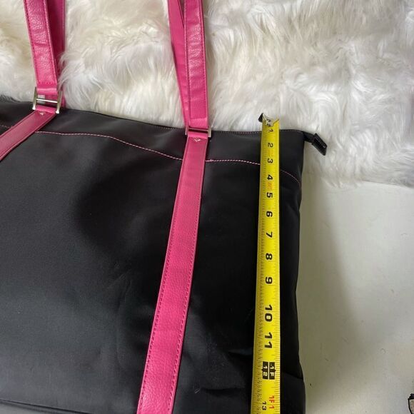 Mobile Edge versatile micro fiber  black and pink notebook / Tote . - Picture 9 of 15